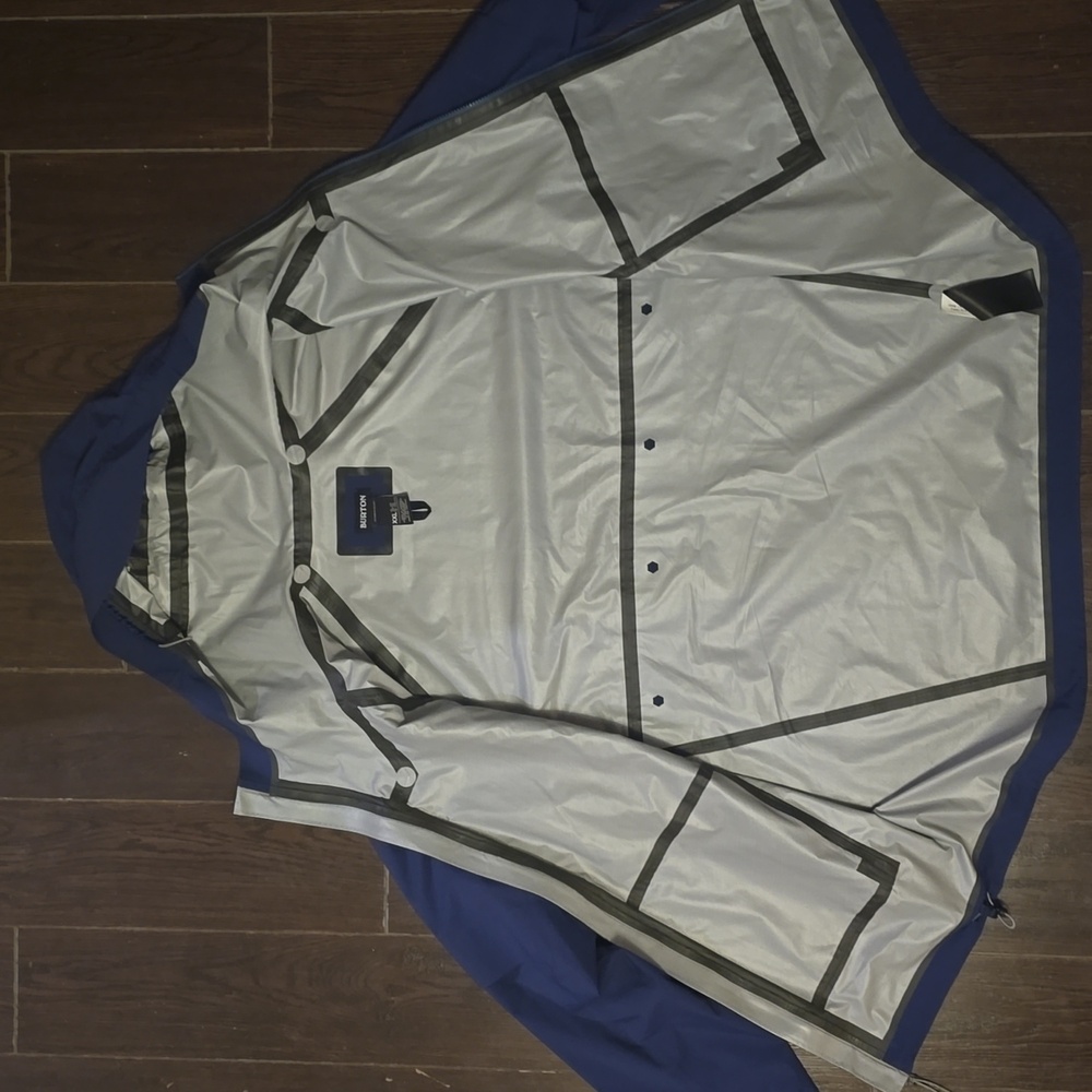 Quick Commute Waterproof Rain Jacket - Picture 5 of 5